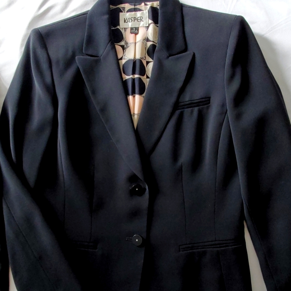 Black Women's Kasper Suite